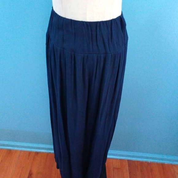 NEW Directions L blue embroidered maxi skirt - Picture 7 of 9